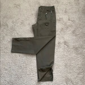 Marc Jacobs: Light army green cargo pants
